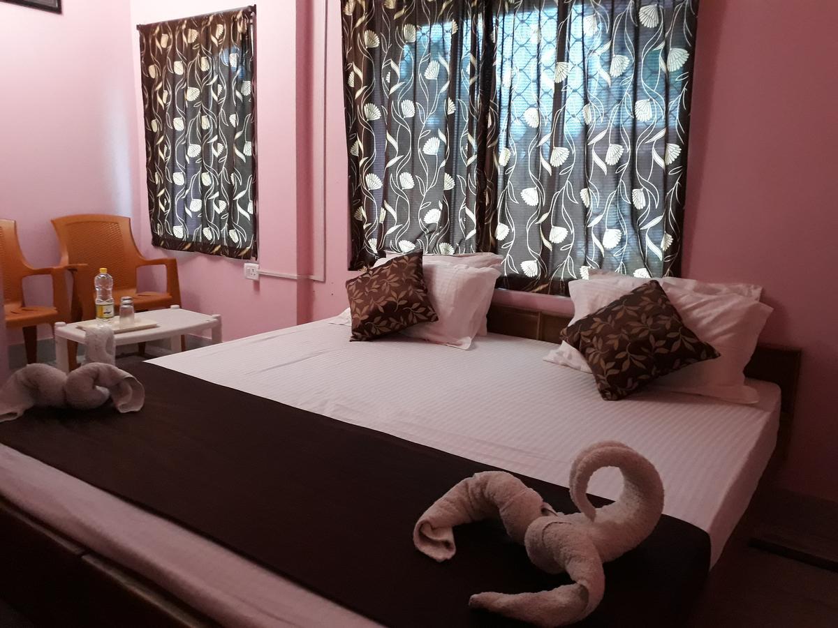 بوري Hotel Gunjan المظهر الخارجي الصورة