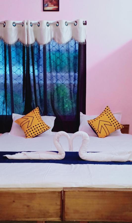 بوري Hotel Gunjan المظهر الخارجي الصورة
